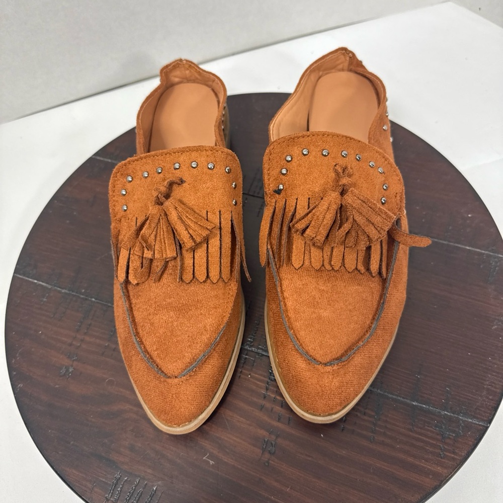 Women's 9 Suede‎ Tassel Mules in Cognac Tan NEW NEVER WORN -No Tags